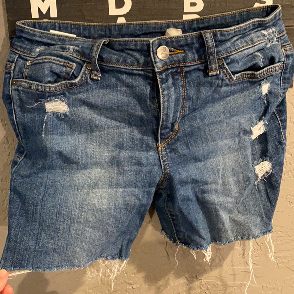 Else Shorts